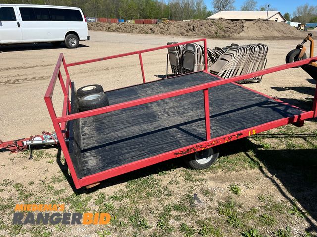 Lot 30-2211 - Soaring Industries Snowmobile Trailer