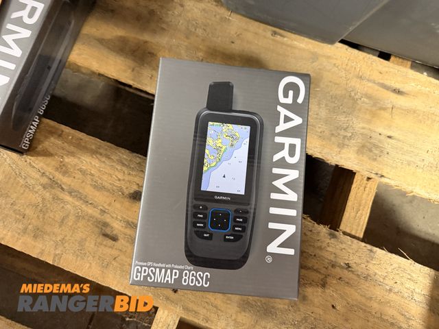 Lot 30-3926 - Garmin GPSMAP 86SC hand held GPS