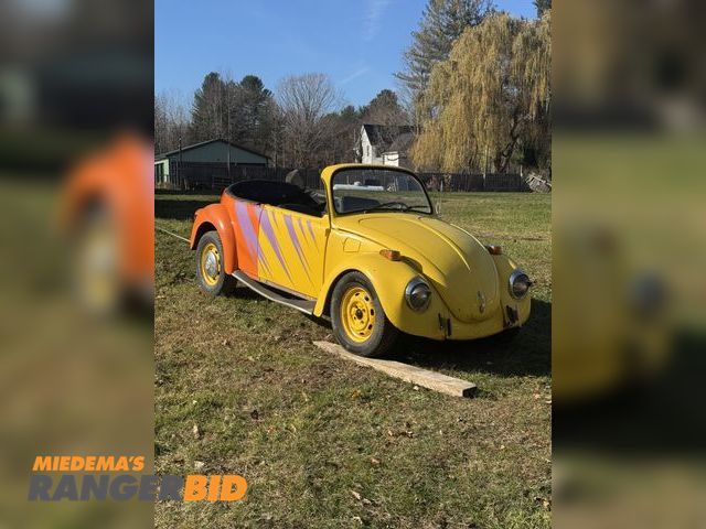 Lot 30-10927 - 1973 Volkswagen V w Convertible Coupe No top  RWD Nice all around ca, looks very solid,