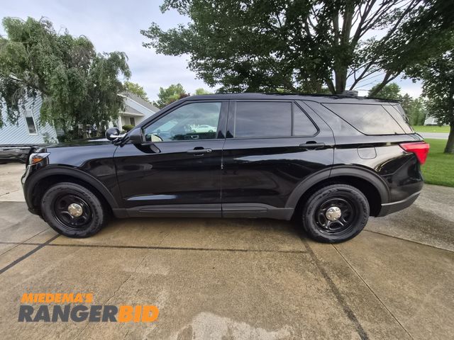 Lot 30-3157 - 2020 Ford Explorer Police Interceptor SUV AWD
