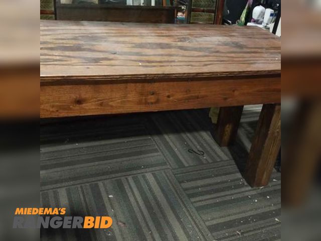 Lot 30-10125 - 1 Tables low profile soft table. Made of solid wood. roughly 14 -16 inches  from ground level. sturd...