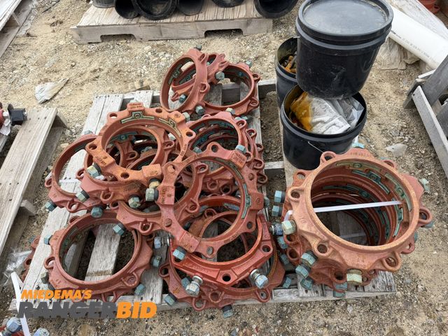 Lot 30-5829 - Lot of approx. (23) 8" EBAA Iron, Series 2000PV, 8" retainer joint restraints for PVC.