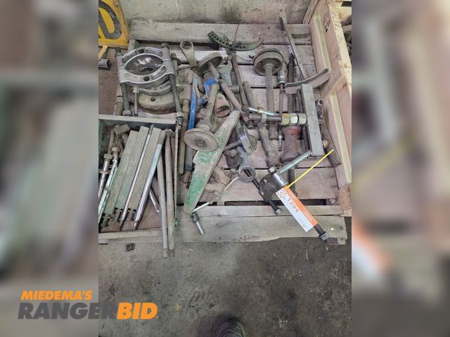 Lot 30-1294 - Pallet of Miscellaneous Pullers