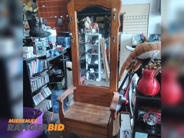 Lot 30-11286 - Antique Oak Hall Tree with Mirror Seat and Storage Bench early 1900s