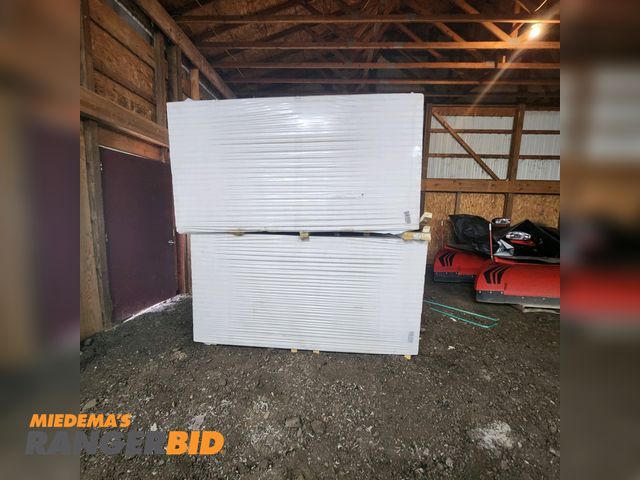 Lot 30-11998 - (5) pallets 2" Polystyrene 4' x 8' Sheets •	Municipality owned