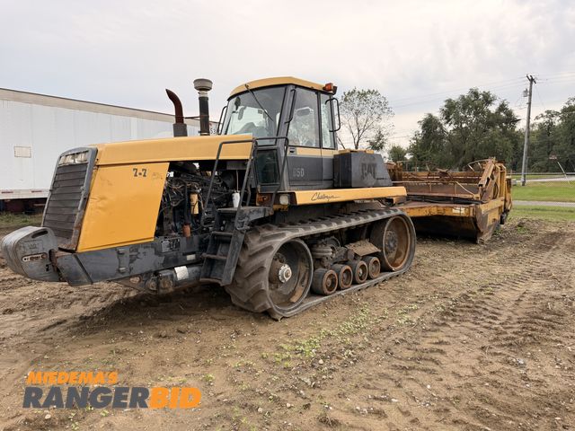 Lot 30-3285 - Cat 85D Challenger with Scraper rubber-tracked crawler tractor
