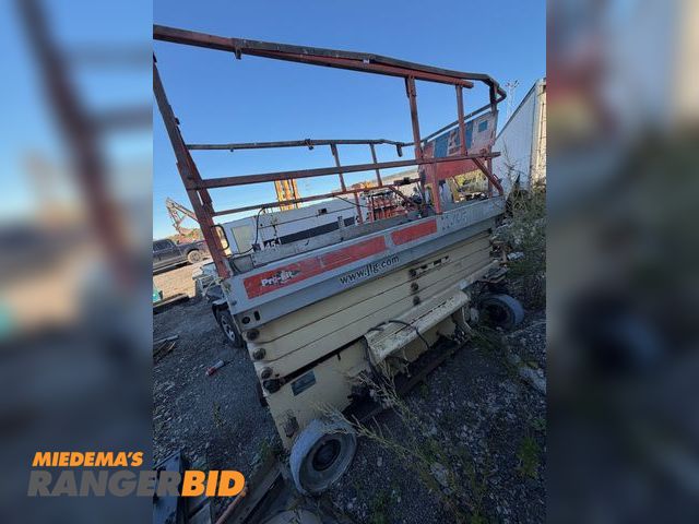 Lot 30-10734 - JLG Scissor Lift JLG SCISSOR LIFT