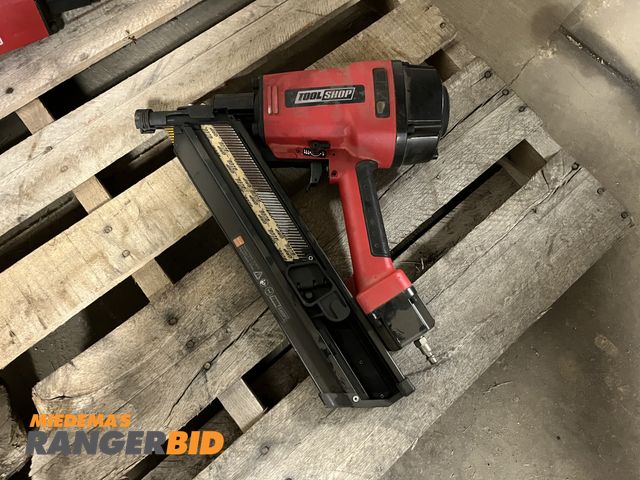 Lot 30-1894 - Tool Shop 2" - 3 1/2" Framing Nailer
