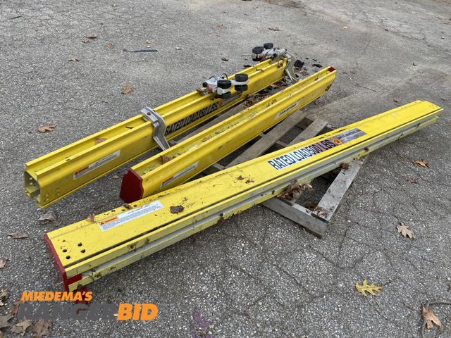 Lot 30-38 - LOT OF 3 Unified Industries Inc Enclosed Hoist Lifting Rails, 92", 85", 114" 

Seller will assist wi...