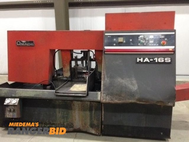 Lot 30-1900 - 1986 AMADA HA 16S Automatic Horizontal Band Saw 16"x16" capacity, 7.5 HP motor, and bundling &amp; c...
