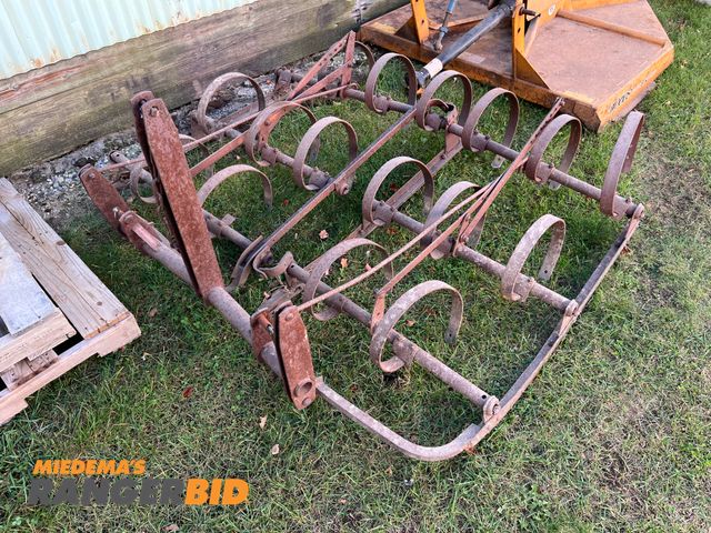 Lot 30-3039 - 5' plow