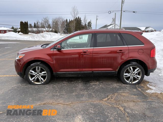 Lot 30-11028 - 2014 Ford Edge Limited SUV AWD