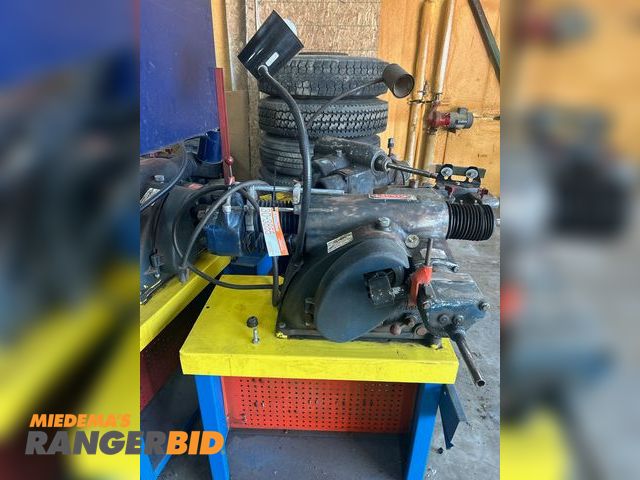 Lot 30-3855 - 1 Ammco 6900 Single Phase Ammco Brake Lathe