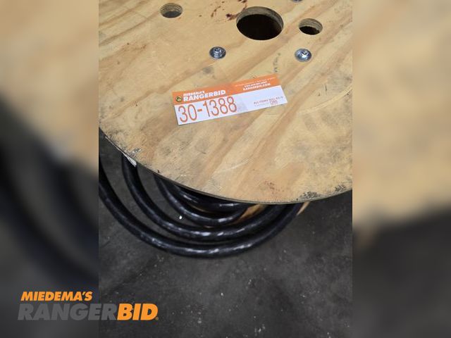 Lot 30-1388 - Approximately 35' of wire.  Please see pic for specs.