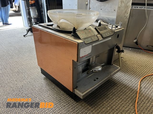 Lot 30-4566 - Cappuccino Machine