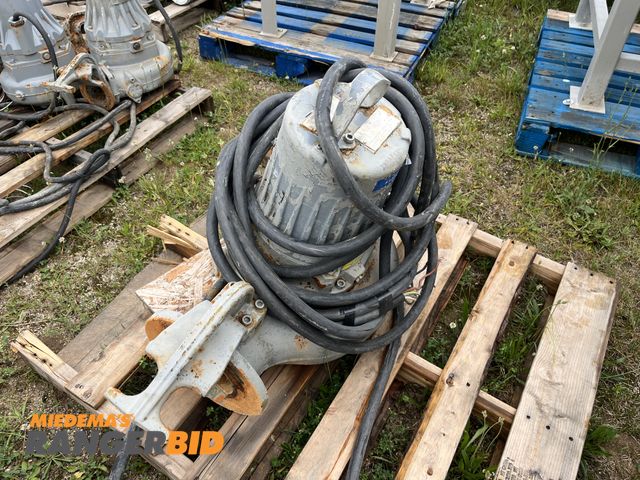 Lot 30-3758 - Flygt Xylem Water Solutions Grind Pump
