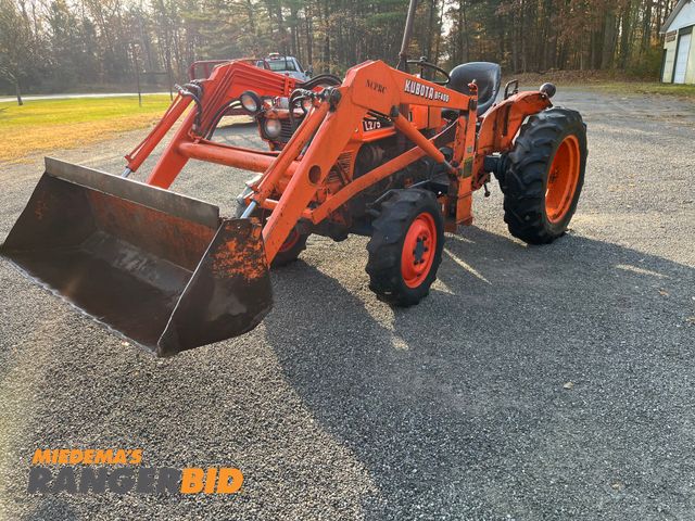 Lot 30-3027 - L275 Kubota with loader and forks Loader Tractor •	Municipality owned, regularly serviced, and well maintained.
•	See downloadable video fo...