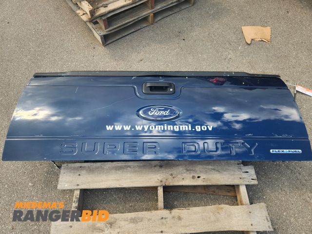 Lot 30-1276 - Ford Tailgate