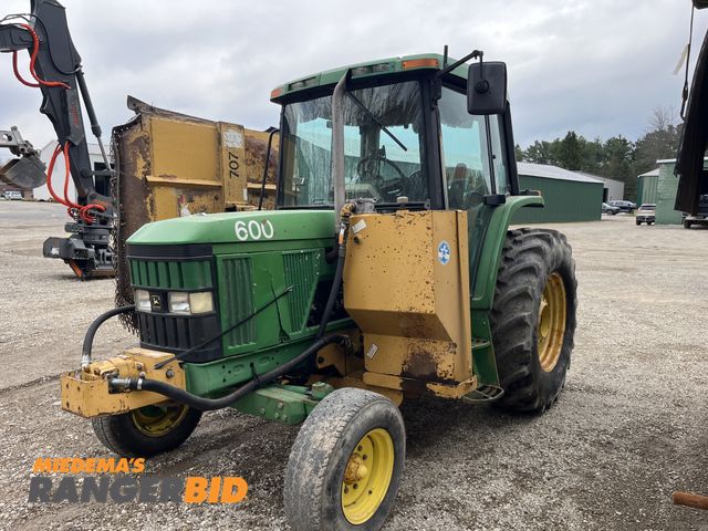 Lot 30-4746 - John Deere 6410 Tractor
