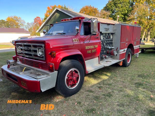 Lot 30-3034 - 1979 GMC Pierce Pump Truck Fire Truck •	Brakes need to be addressed, needs to be towed / trailered out. Does NOT come with city...
