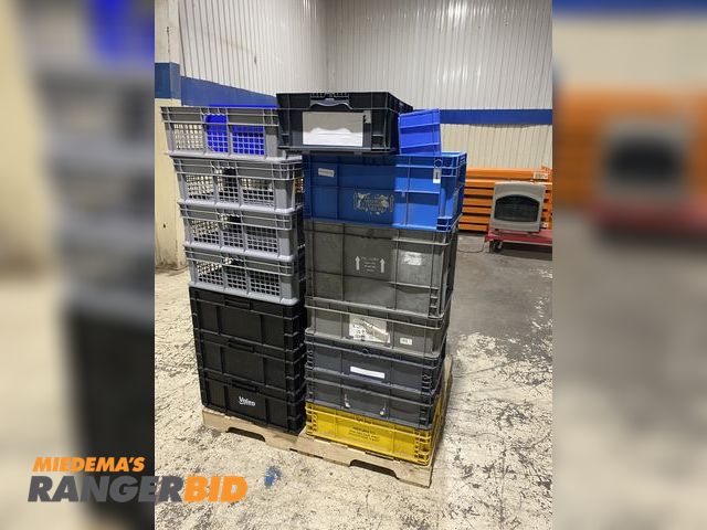 Lot 30-262MV - Pallet of various Plastic Bins and Storage Totes. See Images.  The seller can assist with loading. F...