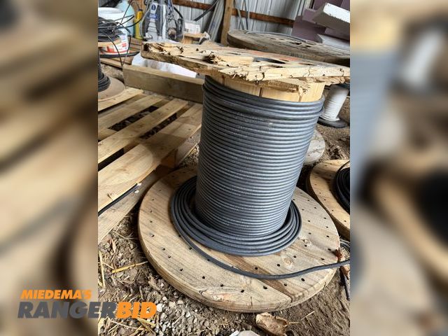 Lot 30-5752 - (1) partial spool of 3 gauge XLPE UL type USE-2 or RHH or RHW2 SR GRII, 600V, 7 strand copper cable.
