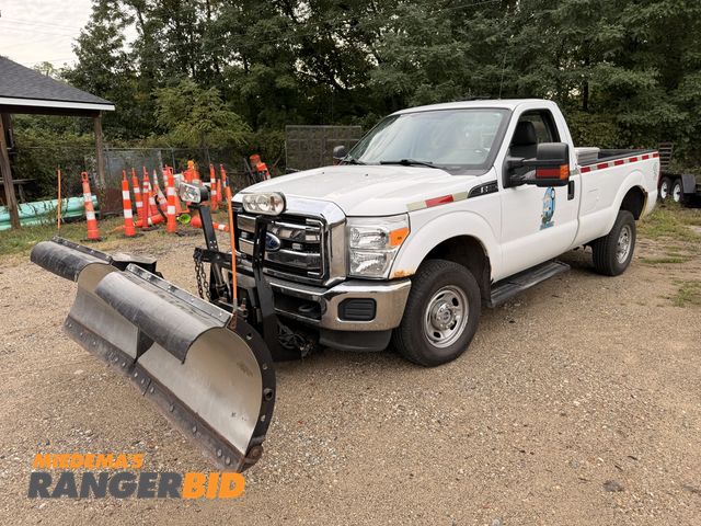 Lot 30-3665 - 2011 Ford F-250 with 65,951 miles Regular Cab Long Box Pickup Truck Plow Truck 4x4