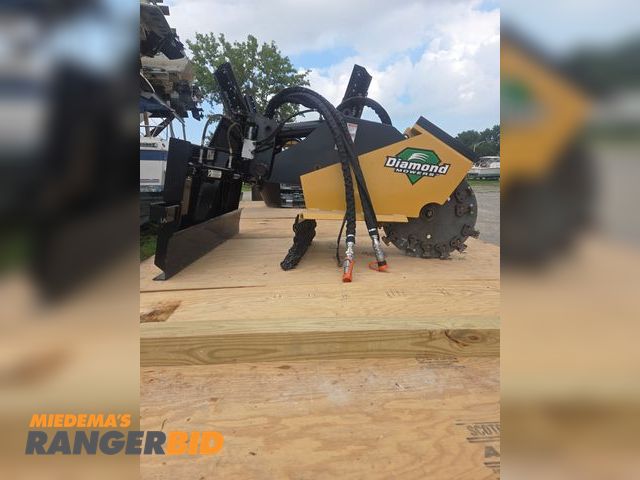 Lot 30-11514 - Diamond Stump Grinder Skid Steer Attachment Hydraulic Powered