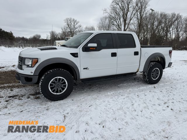 Lot 30-1328 - 2011 Ford F150 SVT Raptor Crew Cab Pickup Truck 6.2 V8 gas, 6 Speed Auto, 4x4, 4.10 Rear Diff w/ Loc...