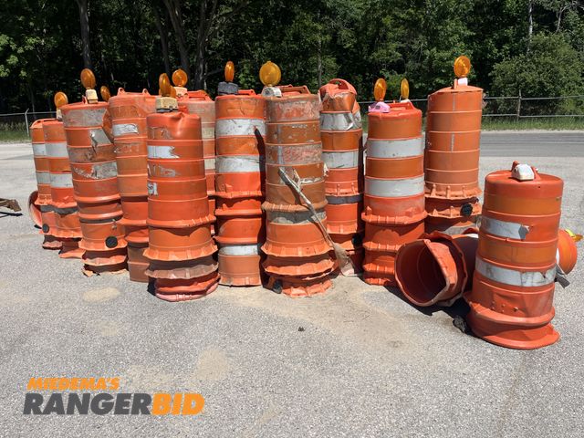 Lot 30-4364 - Large lot of Construction Barrels with Bases