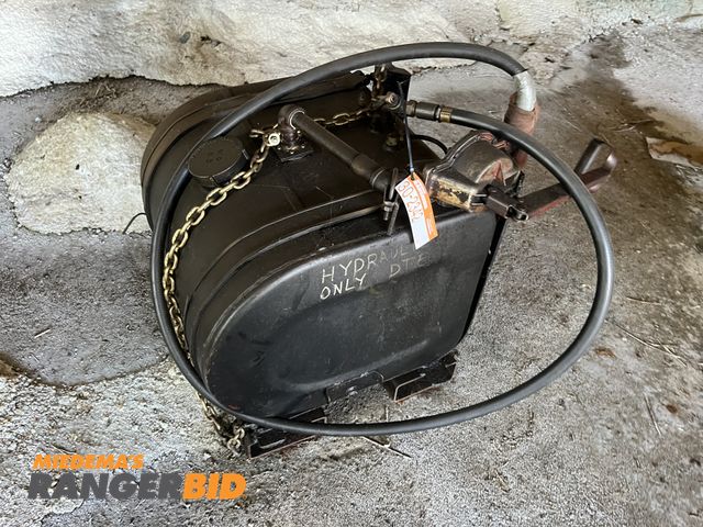 Lot 30-2342 - Ford 50 gallon tank with pump