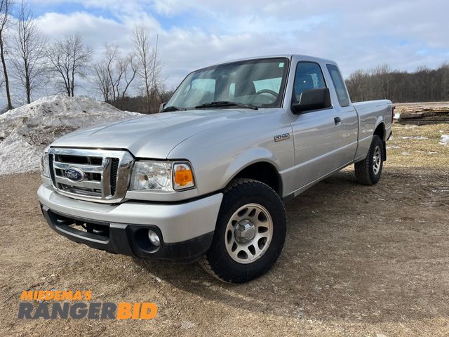 Lot 30-3070 - 2011 Ford Ranger with a 4.0L V6 SOHC 12V engine with 91,734 miles XLT Extended Cab Pickup Truck 4x4