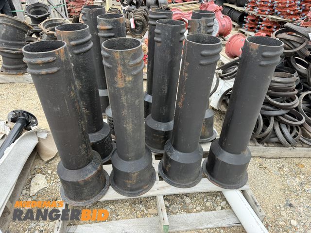 Lot 30-5838 - Lot of approx. (11) SIP, 6019 30-S-B N1FB0221303, approx. 8" x 5.25" valve box bases (conditions unk...