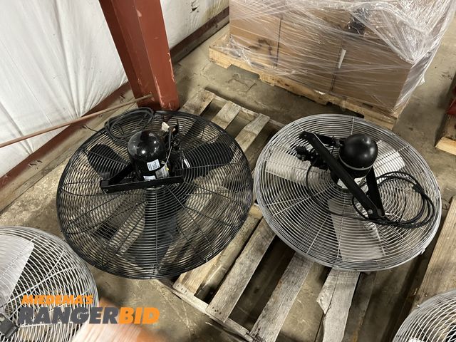 Lot 30-4870 - (2) Dayton / Air King 30" Industrial Duty Fan
