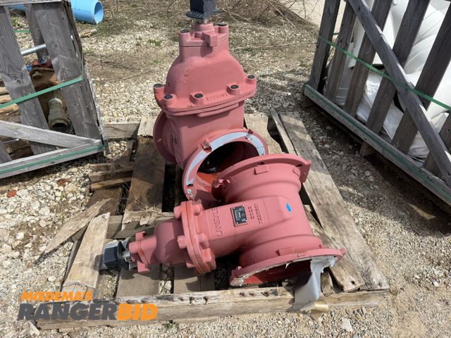Lot 30-5794 - Lot of (2) Lansdale, item #LVPIVMJMJ, fire main gate valves for 8" diameter pipe.