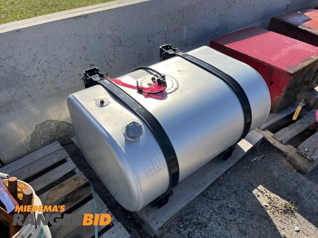 Lot 30-1842 - DBGM 70 Gallon Aluminum Fuel Tank