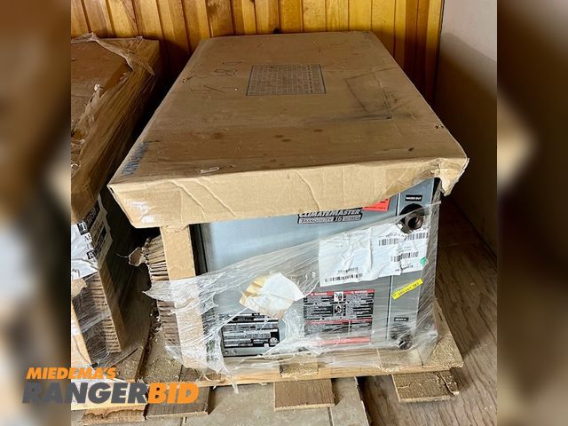 Lot 30-510 - Lot of one (1) Climatemaster water-source Heat Pump, new on pallet, Model TCH024AEC30CRSS.