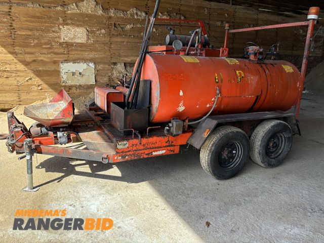 Lot 30-42975 - Cimline Dura Patcher Asphalt Patch Trailer