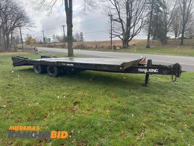 Lot 30-6164 - 1997 Trail King TK40 20 ton Equipment Trailer