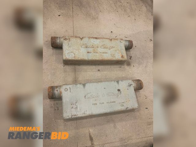 Lot 30-3401 - Chris Craft Mufflers Came off 1967 41'. Engine parts