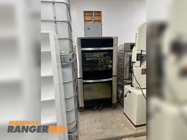 Lot 30-18 - New Electrolux ICON E30EW85GSS1 Electric Double Oven