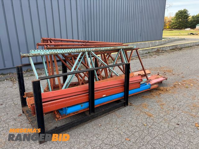 Lot 30-47 - LOT OF Misc. Pallet Racking Uprights and Crossbeams, various styles and sizes.  *Cradle not included...
