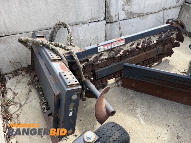 Lot 30-4294 - Bobcat LT 313