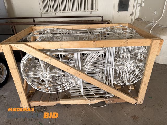 Lot 30-3692 - (29) LED Christmas Light Displays with mounting brackets These were used on street poles.