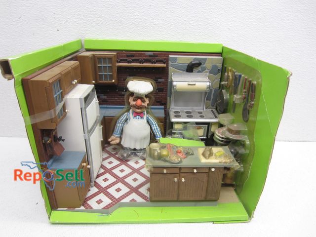 Lot 31-3574 - The Muppet Show Swedish Kitchen, Missing Outside Box, Appears Complete