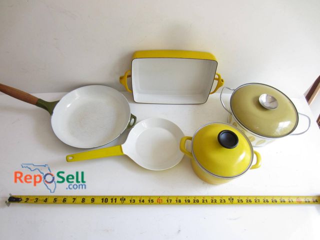 Lot 31-9181 - Metalac cookware: casserole dish with lid, stock pot with handles and lid, frying pan, a skillet, an...
