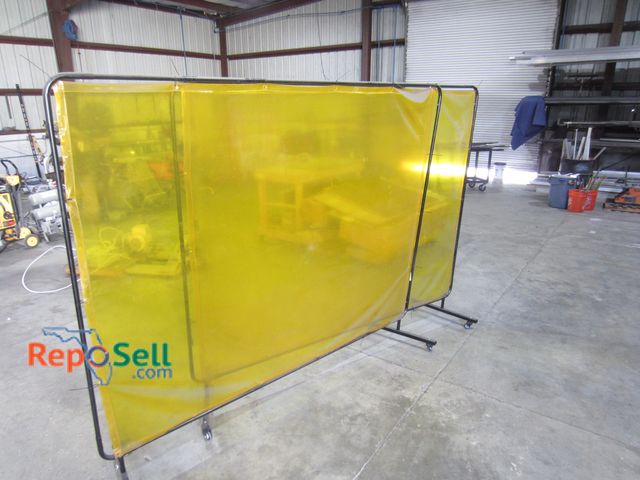 Lot 31-8026 - (2) Vevor Welding Screens 8' x 78"