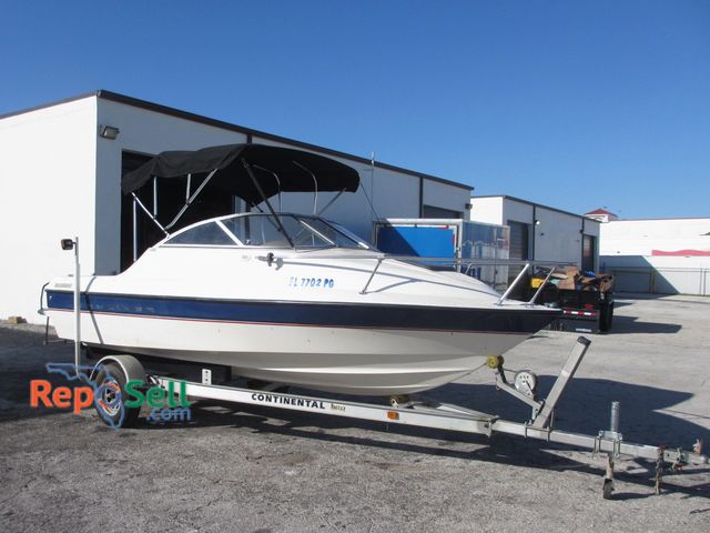 Lot 31-7448 - 2006 Bayliner Marine Fiberglass 18' 8" Boat with Trailer: 130 Mercruiser 4cyl Gas Engine, 4 Seats, C...