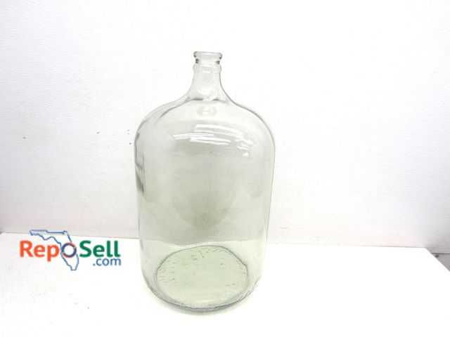Lot 31-5355 - 5 Gallon Glass Jug