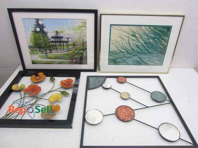 Lot 31-1243 - (2) Framed Signed Prints JB Hustler &amp; V Moyer and (2) Metal Decor